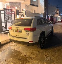 جيب جراند شيروكي